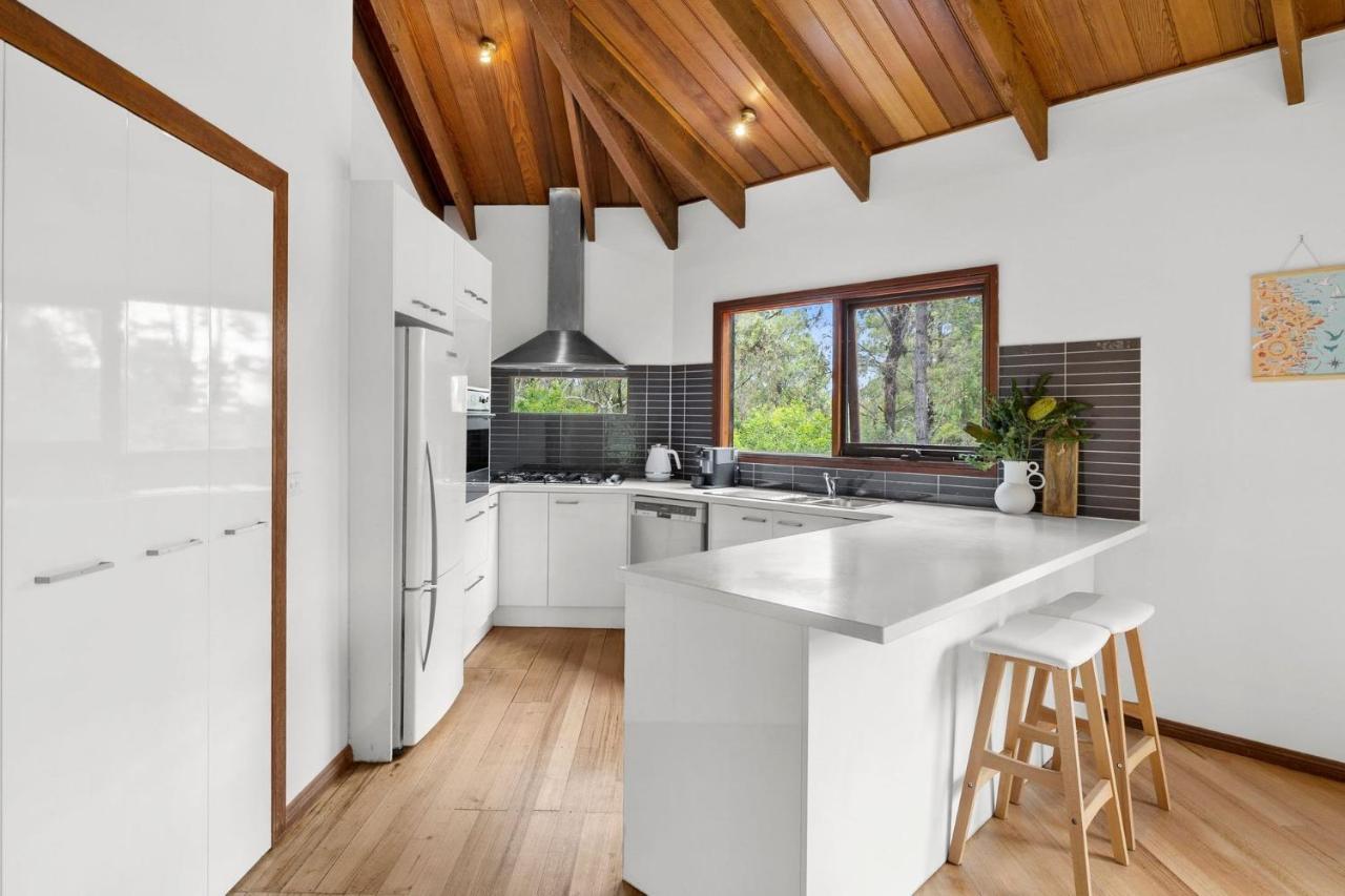 Villa Yirrip House Nestled On The Edge Of National Park Aireys Inlet Esterno foto